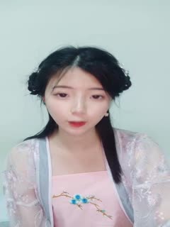 【午夜寻花】深夜2100约了个短裙娃娃音妹子，休息下再来第二炮回交猛操，很是诱惑喜欢不要错过